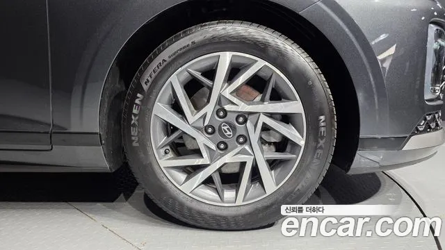 Hyundai Grandeur GN7 — Фото автомобиля 6