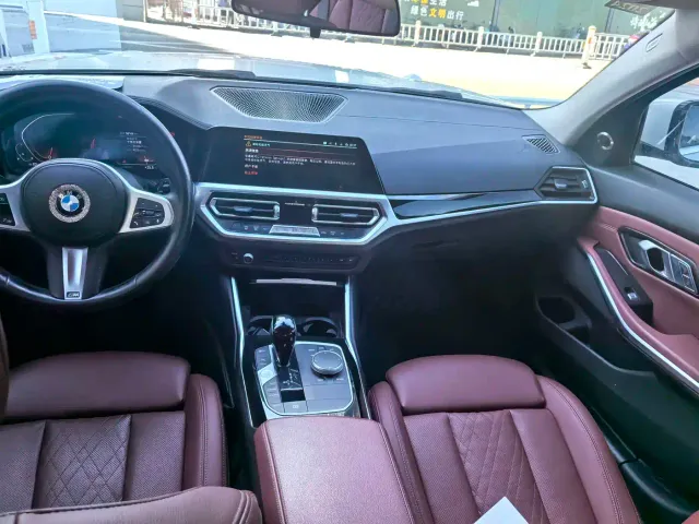 BMW 3 Series — Фото автомобиля 14