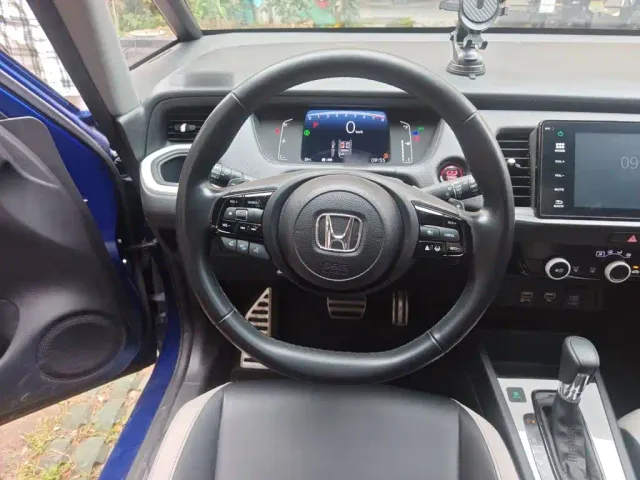 Honda Fit — Фото автомобиля 6