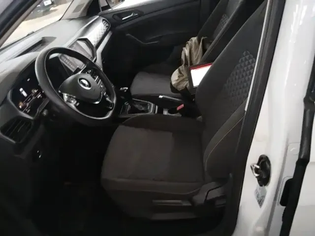 Volkswagen T-Cross — Фото автомобиля 14