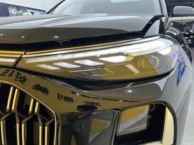 Audi Q6 — Фото автомобиля 4