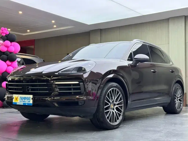 Фотография автомобиля — Porsche Cayenne