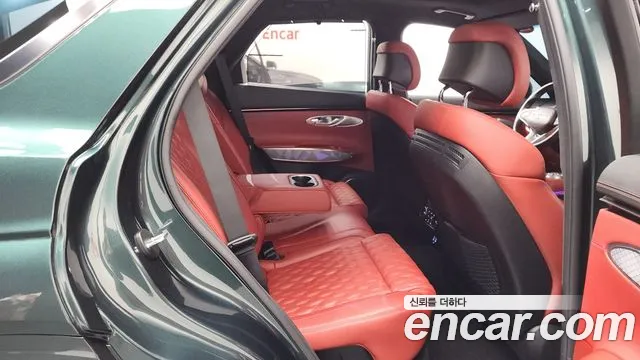 Genesis GV70 2.5T Бензин AWD — Фото автомобиля 12