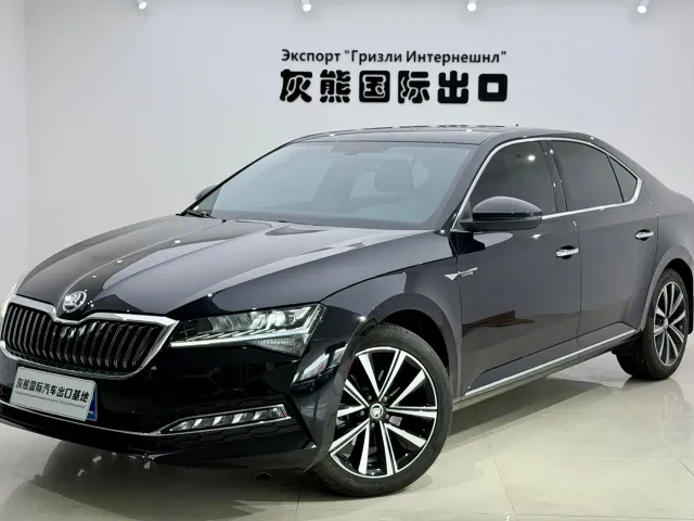 Фотография автомобиля — Skoda Superb