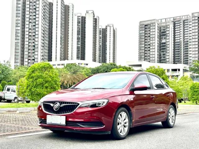 Buick Excelle — Фото автомобиля 2