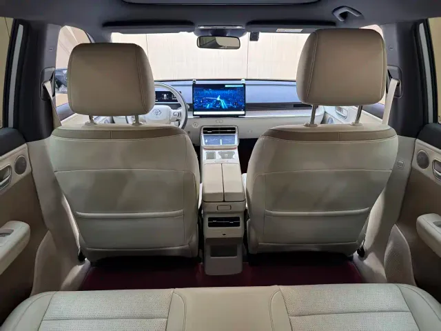 Toyota BoZhi 3X — Фото автомобиля 8