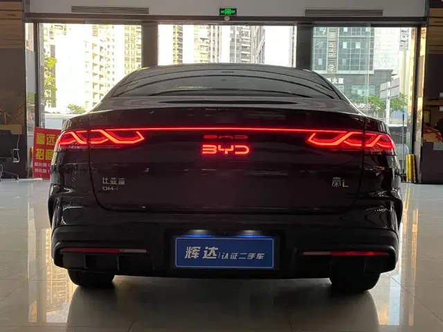 BYD Qin L — Фото автомобиля 6
