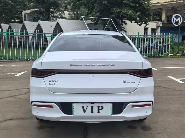 BYD Qin PLUS — Фото автомобиля 6