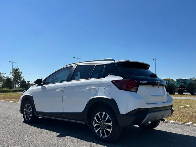 Toyota YARiS L Zhi Xuan — Фото автомобиля 6