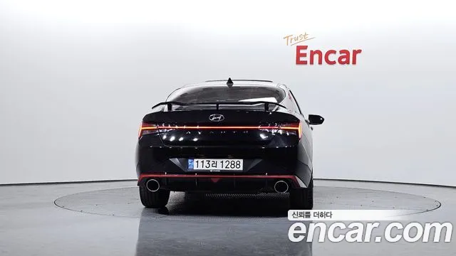 Hyundai Avante CN7 — Фото автомобиля 4