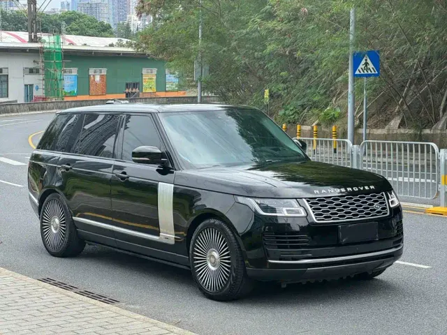Land Rover Range Rover — Фото автомобиля 3