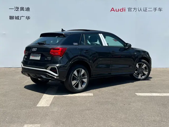 Audi Q2L — Фото автомобиля 4