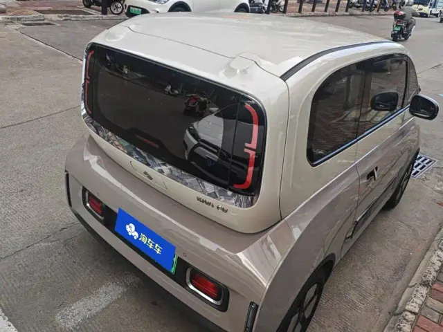 Baojun KiWi EV — Фото автомобиля 3
