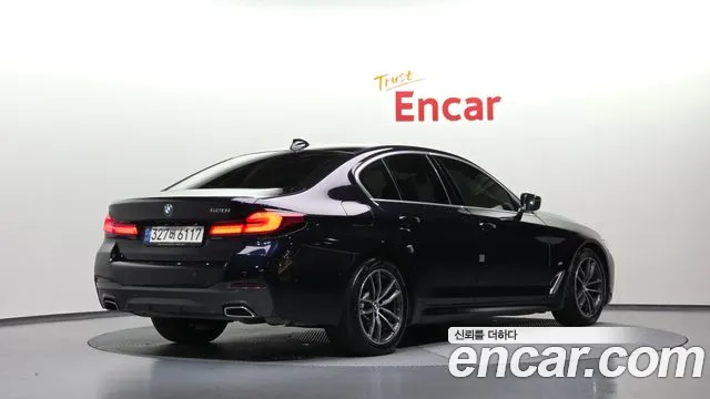 BMW 5 Series G30 — Фото автомобиля 2