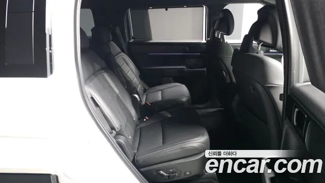 Hyundai Santafe — Фото автомобиля 12