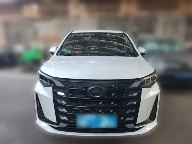 GAC Trumpchi M6 — Фото автомобиля 23