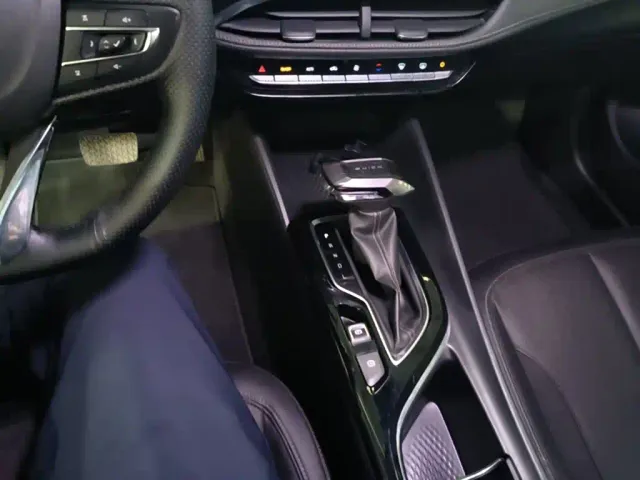 Buick Verano — Фото автомобиля 13