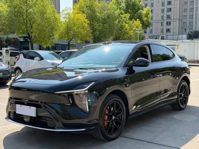Фотография автомобиля — IM Motors LS6