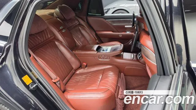 Genesis G90 RS4 — Фото автомобиля 12