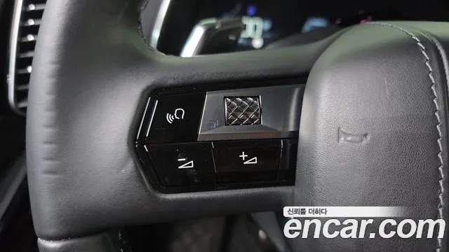 Citroen-DS DS7 — Фото автомобиля 28