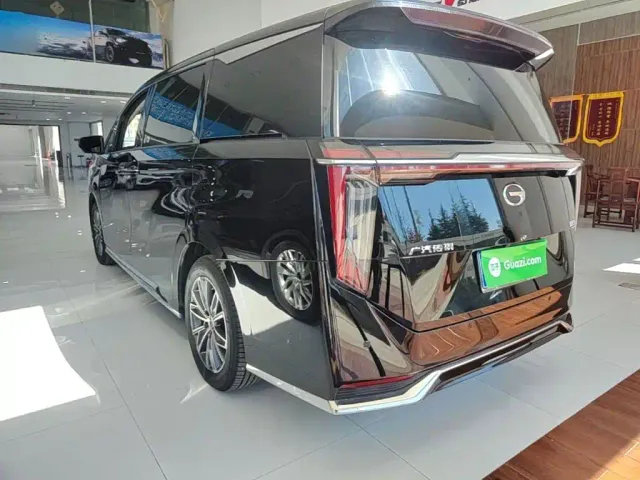 GAC Trumpchi M8 — Фото автомобиля 4