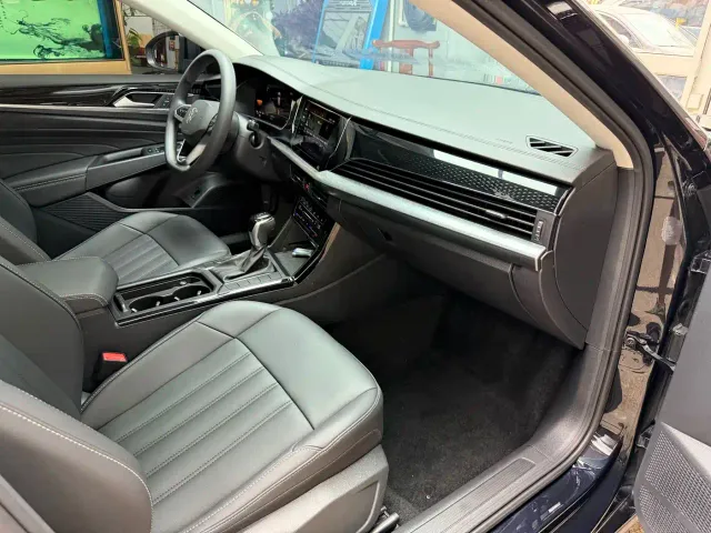 Volkswagen Passat — Фото автомобиля 11