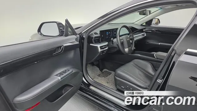 Hyundai Grandeur Grandeur (GN7) 3.5 Бензин 2WD — Фото автомобиля 10