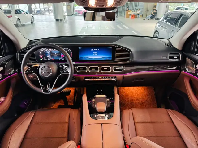 Mercedes-Benz GLE-Class — Фото автомобиля 5
