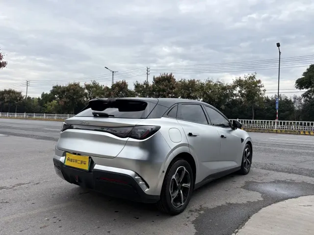 BYD Seal 06 GT — Фото автомобиля 5
