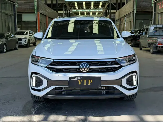 Volkswagen T-Roc — Фото автомобиля 2