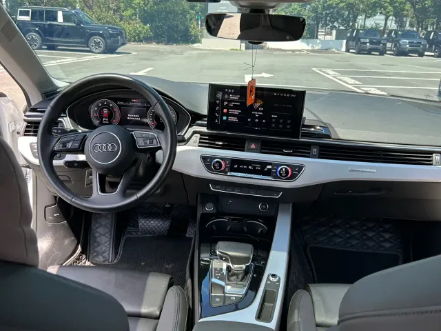 Audi Audi A5 (Import) 2024 Sportback 40 TFSI quattro Luxury Dynamic — Фото автомобиля 11