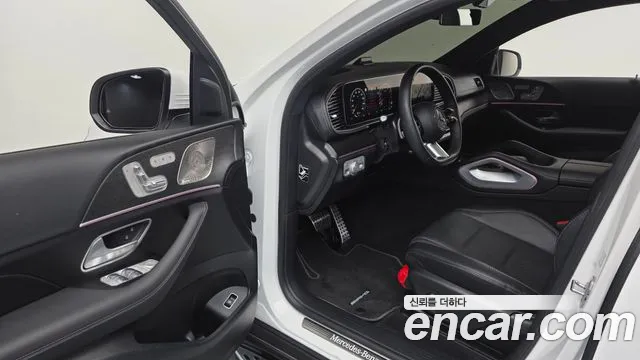Mercedes-Benz GLE-Class — Фото автомобиля 10