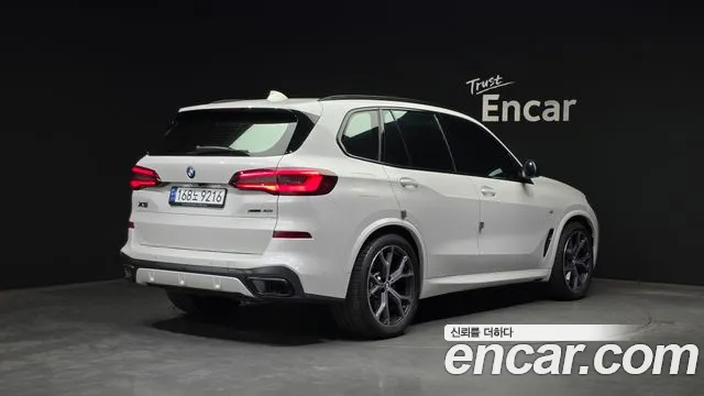 BMW X5 xDrive 40i M Sport — Фото автомобиля 2