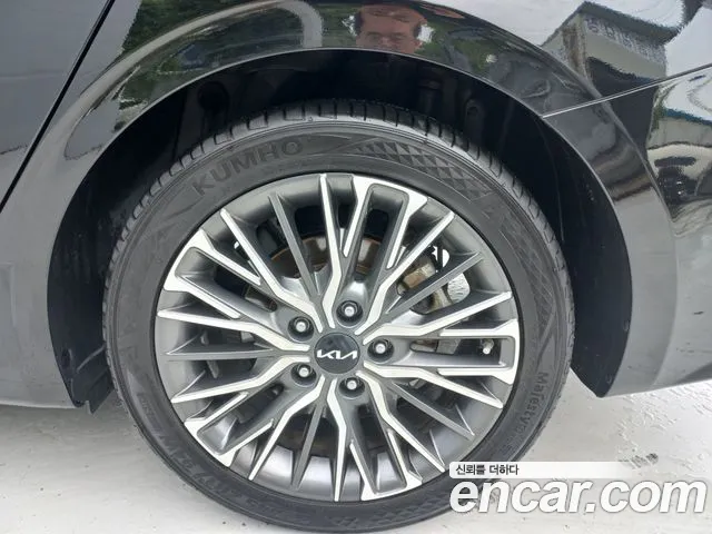 Kia K3 Generation 2 — Фото автомобиля 15