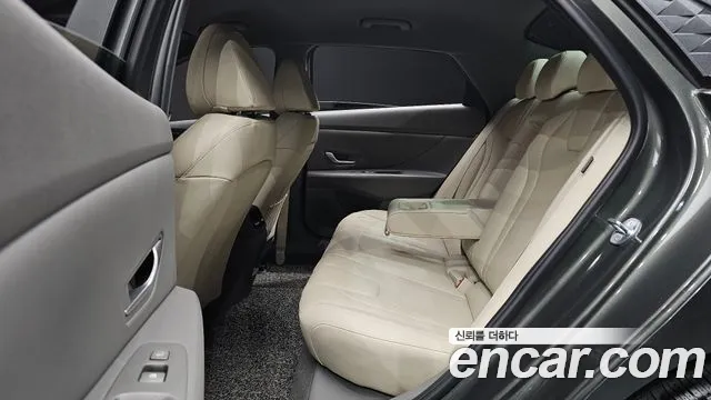 Hyundai AVANTE Новый Avante (CN7) — Фото автомобиля 11