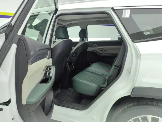 Jetour Shanhai L9 — Фото автомобиля 11