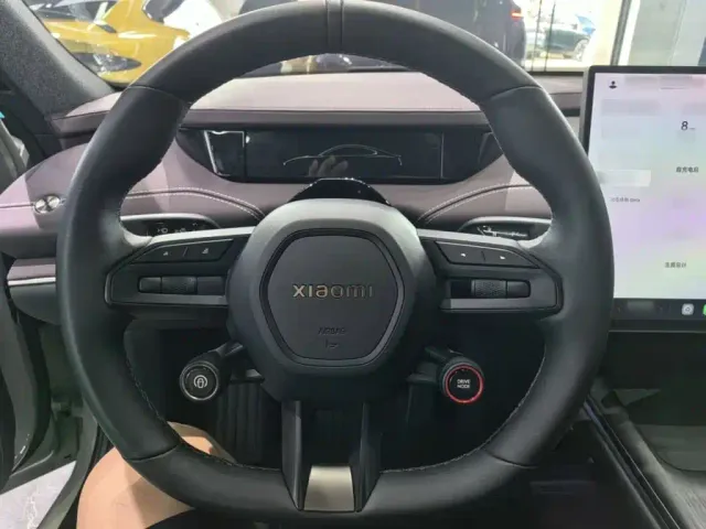 Xiaomi SU7 — Фото автомобиля 10