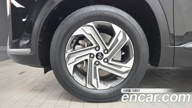 Hyundai Santafe Новый Santa Fe Бензин 2.5T 4WD — Фото автомобиля 4