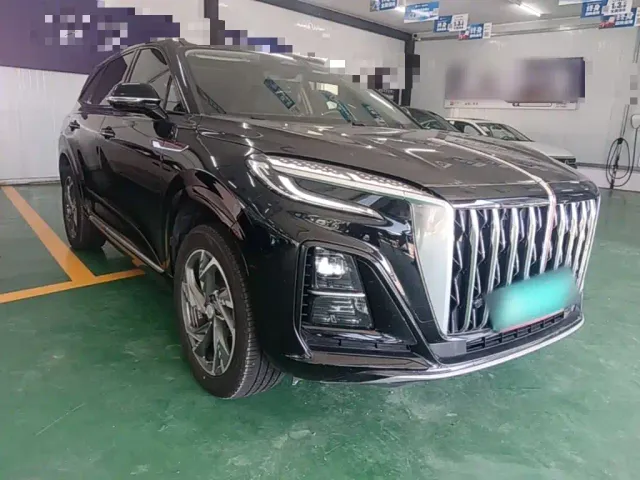 Hongqi HS3 PHEV — Фото автомобиля 3