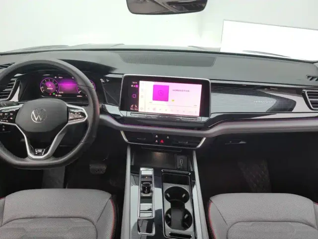 Volkswagen Teramont — Фото автомобиля 12