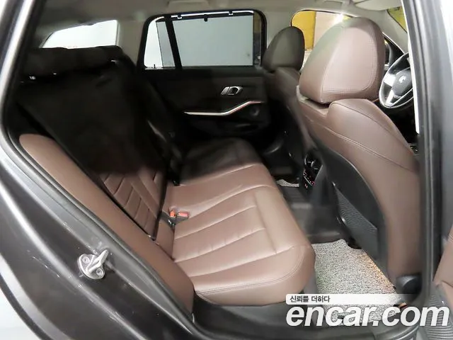 BMW 3 Series G20 — Фото автомобиля 10