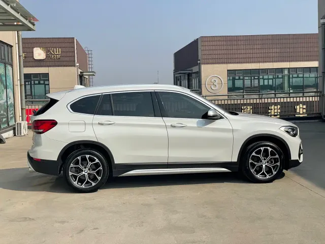 BMW X1 — Фото автомобиля 7