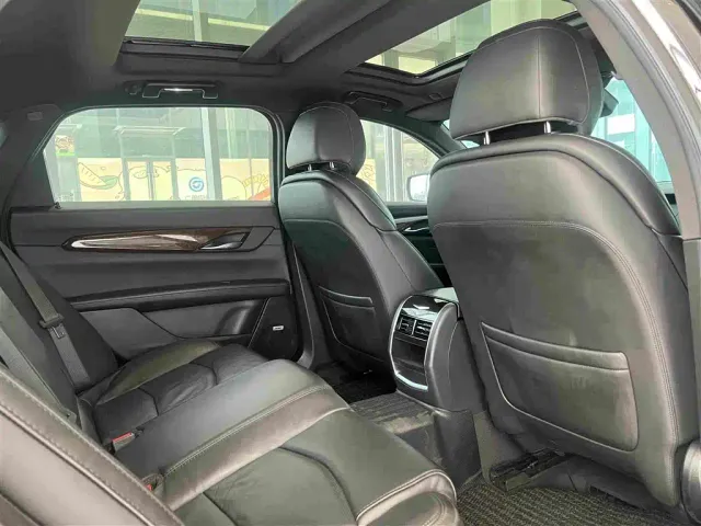 Cadillac CT6 — Фото автомобиля 30