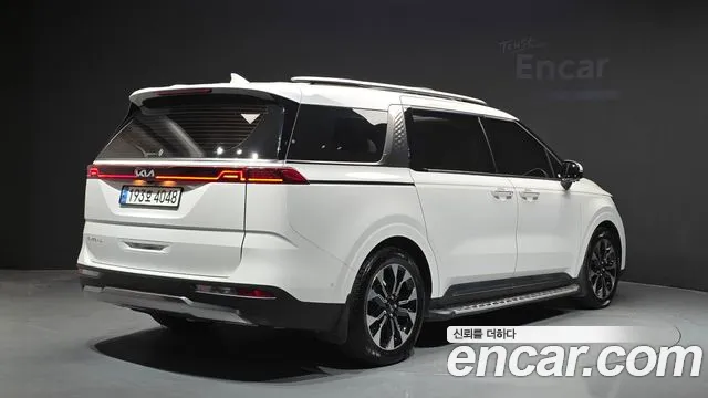Kia Carnival 4th Gen — Фото автомобиля 2