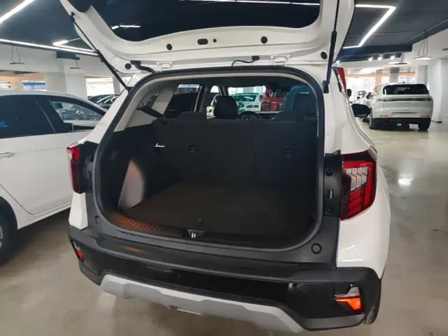 Kia Seltos — Фото автомобиля 18