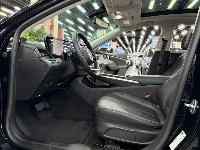 Buick LaCrosse — Фото автомобиля 4