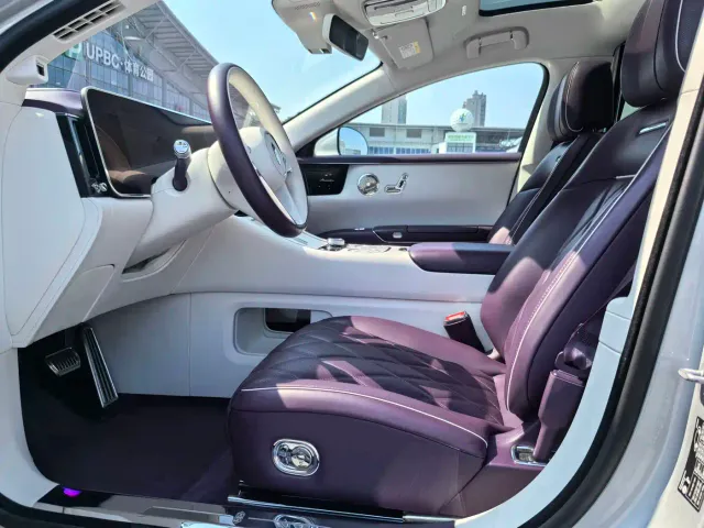 Maextro S800 — Фото автомобиля 10