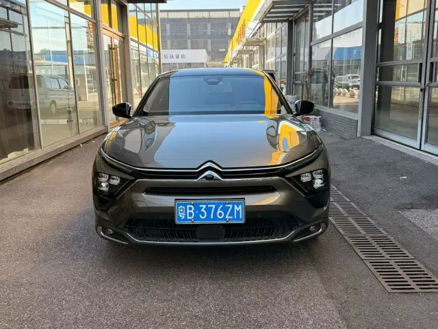 Citroen C5 X — Фото автомобиля 2