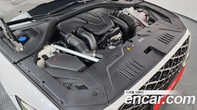 Genesis GV70 — Фото автомобиля 6