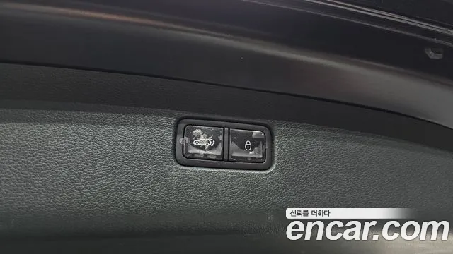 Genesis GV80 2.5T Бензин AWD — Фото автомобиля 4